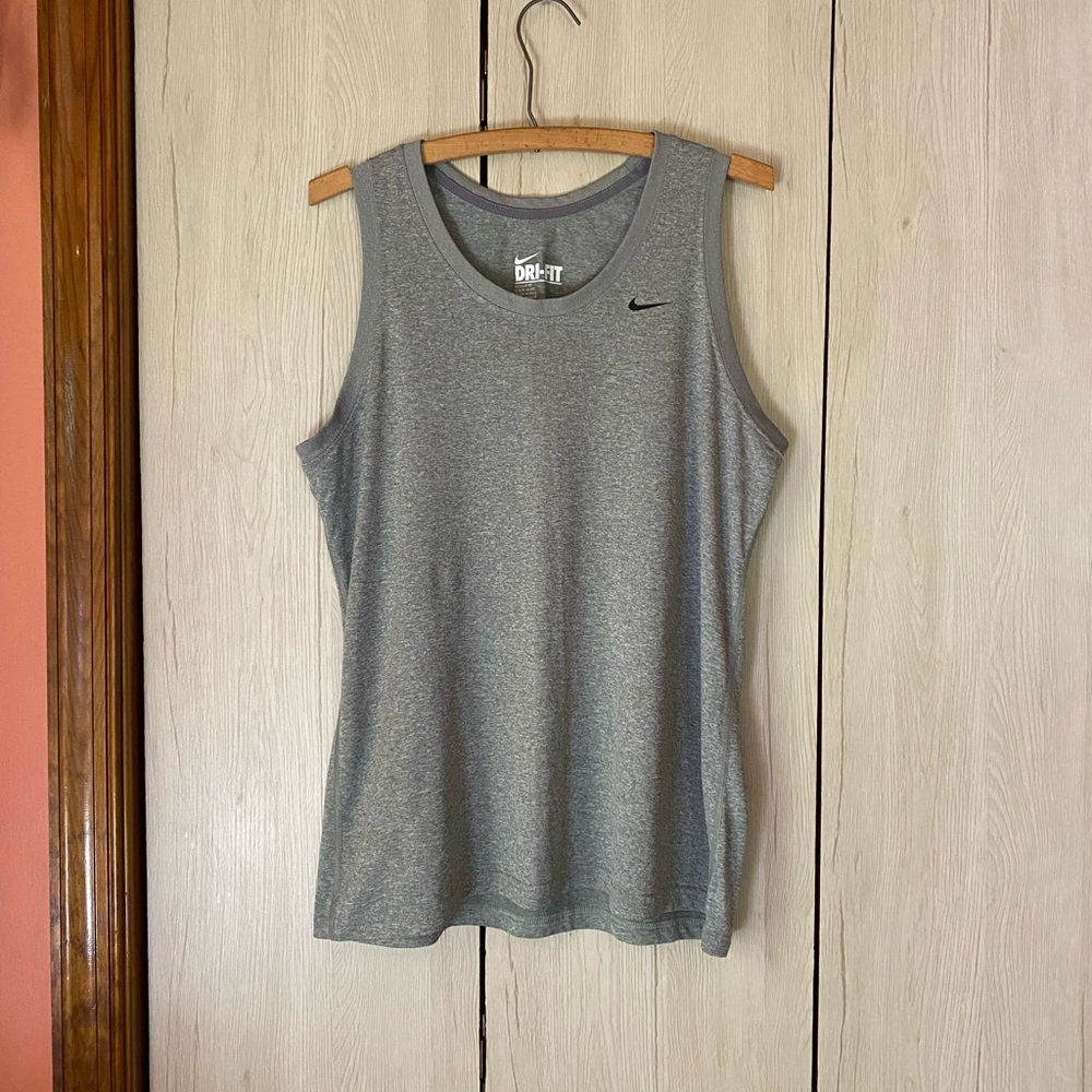 Nike top - Picture 5 of 14
